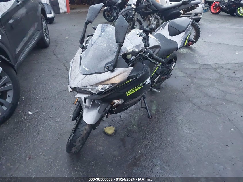 VIN JKAEXKG11MDAD3270 2021 KAWASAKI EX400