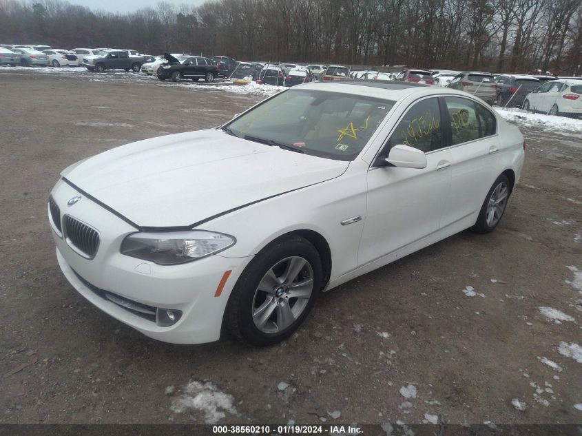 2013 BMW 528I XDRIVE - WBAXH5C52DDW16564