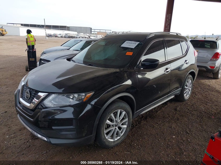 VIN KNMAT2MT7KP505054 2019 NISSAN ROGUE S/SV