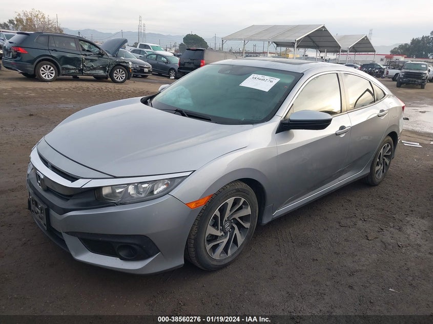 VIN 2HGFC2F88HH548623 2017 HONDA CIVIC EX