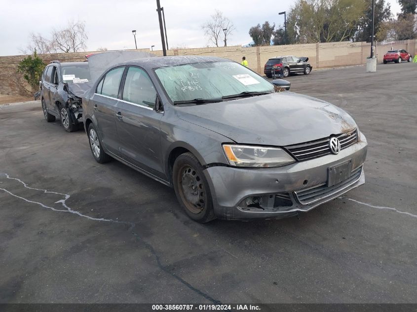 2013 VOLKSWAGEN JETTA 2.5L SE - 3VWBP7AJ0DM389873