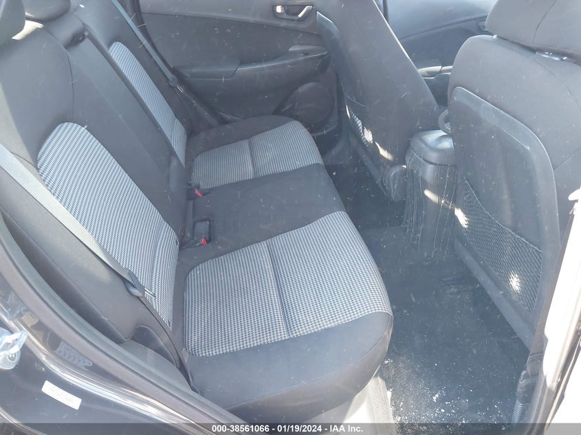 VIN KM8K1CAA7LU506691 2020 HYUNDAI KONA SE