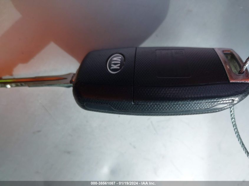 2017 KIA FORTE LX - 3KPFK4A73HE129179