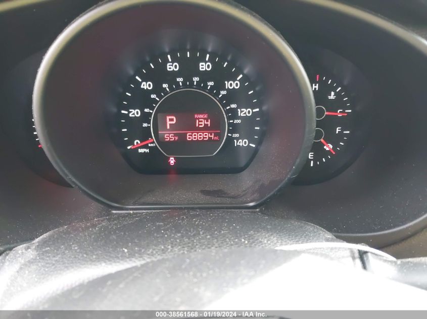 2019 KIA SOUL + - KNDJP3A52K7655718