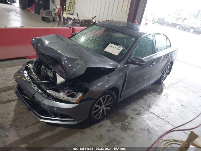 2018 VOLKSWAGEN JETTA SE/WOLFSBURG - 3VWDB7AJ2JM263145