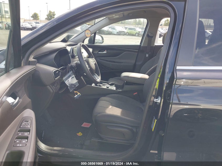 VIN 5NMS2CAD6KH011674 2019 HYUNDAI SANTA FE SE