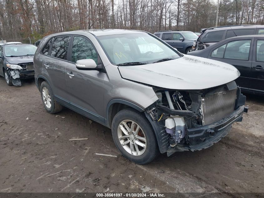 2015 KIA SORENTO LX - 5XYKT3A69FG601138