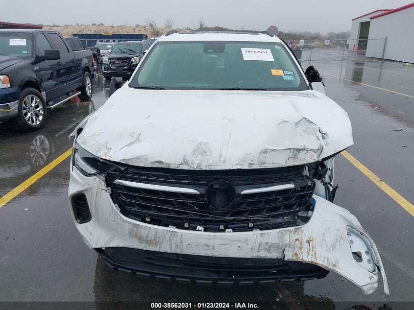 VIN LRBFZNR42MD062080 2021 BUICK ENVISION ESSENCE
