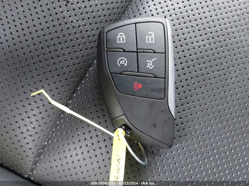 VIN LRBFZNR42MD062080 2021 BUICK ENVISION ESSENCE