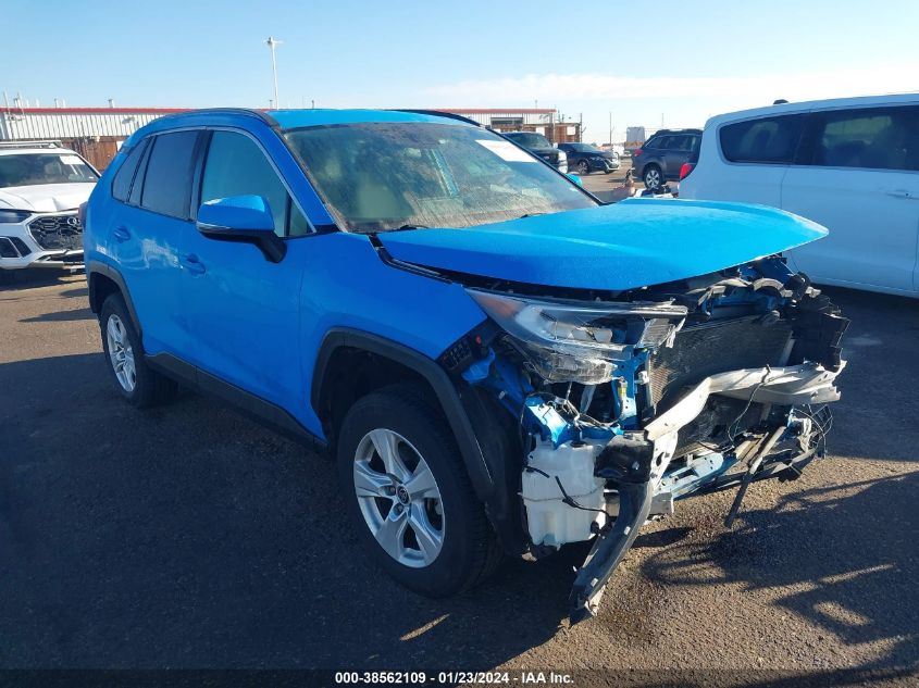2021 TOYOTA RAV4 XLE/XLE PREMIUM - 2T3P1RFV9MW182401