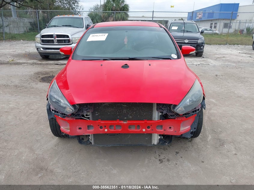 VIN 1FADP3L92HL262157 2017 FORD FOCUS ST