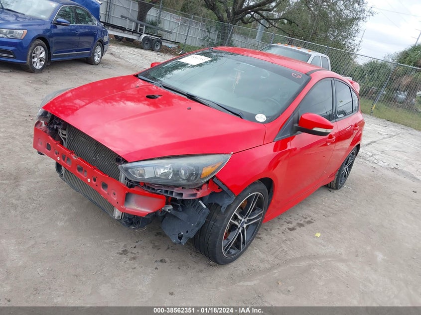 VIN 1FADP3L92HL262157 2017 FORD FOCUS ST