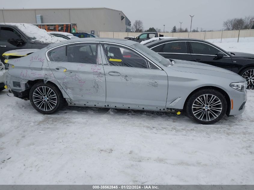 VIN WBAJA7C53KWW46017 2019 BMW 530I no.13