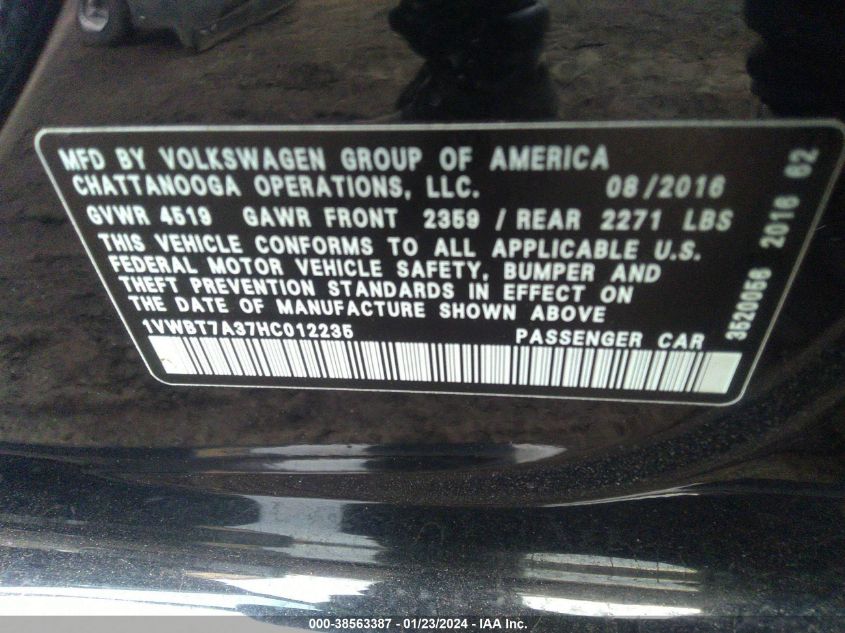 2017 VOLKSWAGEN PASSAT SE - 1VWBT7A37HC012235