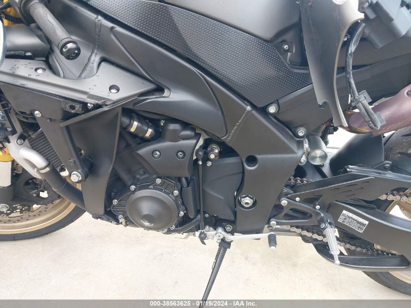 2014 YAMAHA YZFR1 JYARN23E2EA017097