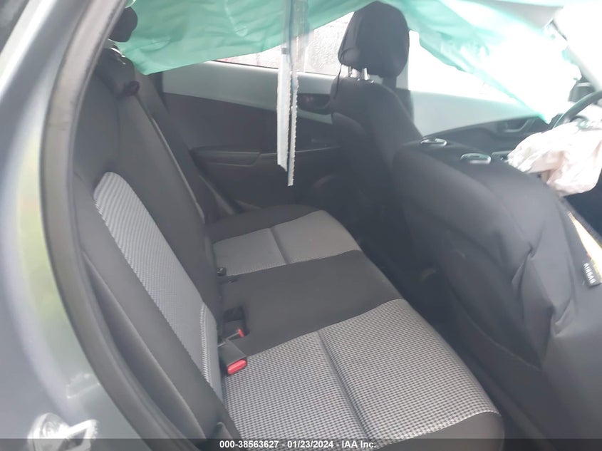 VIN KM8K22AA7LU402502 2020 HYUNDAI KONA SEL