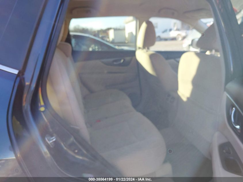 2015 NISSAN ROGUE S - KNMAT2MT4FP588514