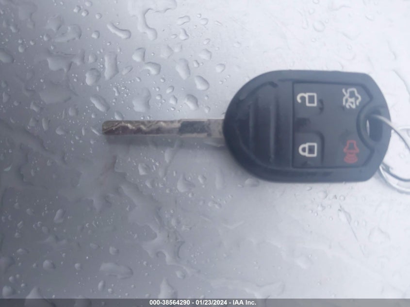 VIN 3FADP4BJ3KM144870 2019 FORD FIESTA SE