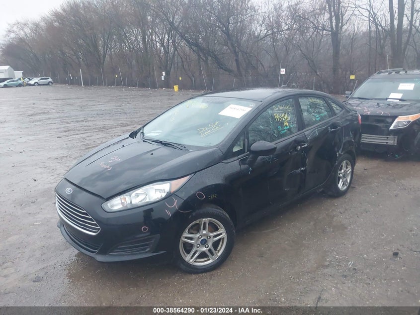 VIN 3FADP4BJ3KM144870 2019 FORD FIESTA SE