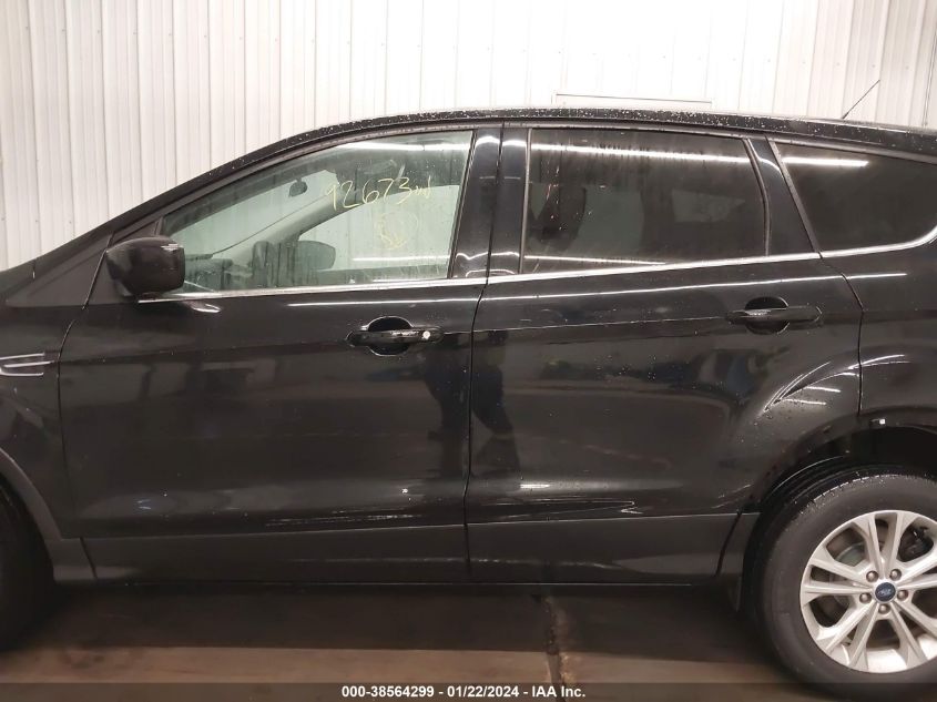 2017 FORD ESCAPE SE - 1FMCU0GD0HUF05403