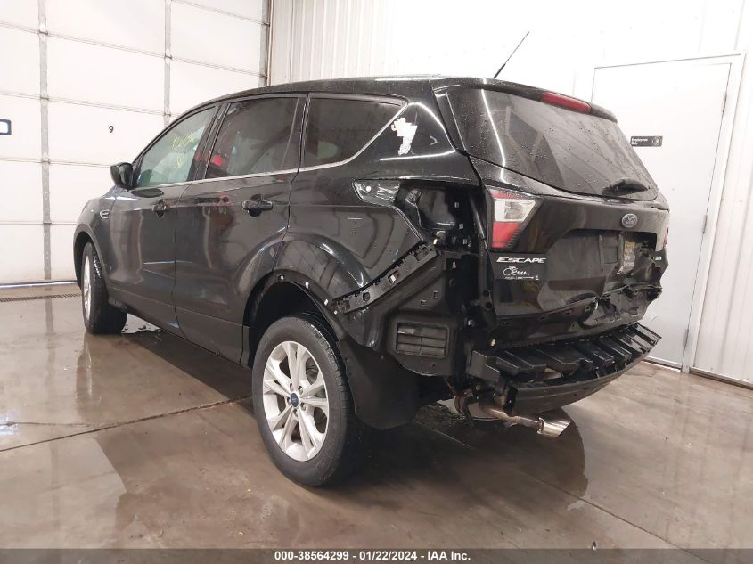 2017 FORD ESCAPE SE - 1FMCU0GD0HUF05403