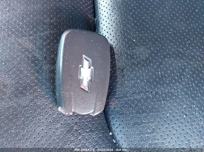 2019 CHEVROLET CAMARO LT - 1G1FD1RS0K0105206
