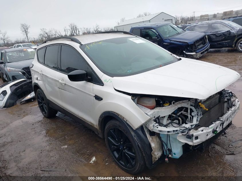 2018 FORD ESCAPE SE - 1FMCU0GD6JUC02423