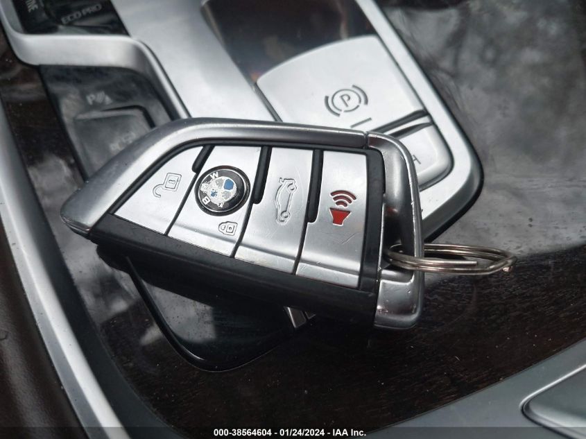 2016 BMW 750I XDRIVE - WBA7F2C51GG416847