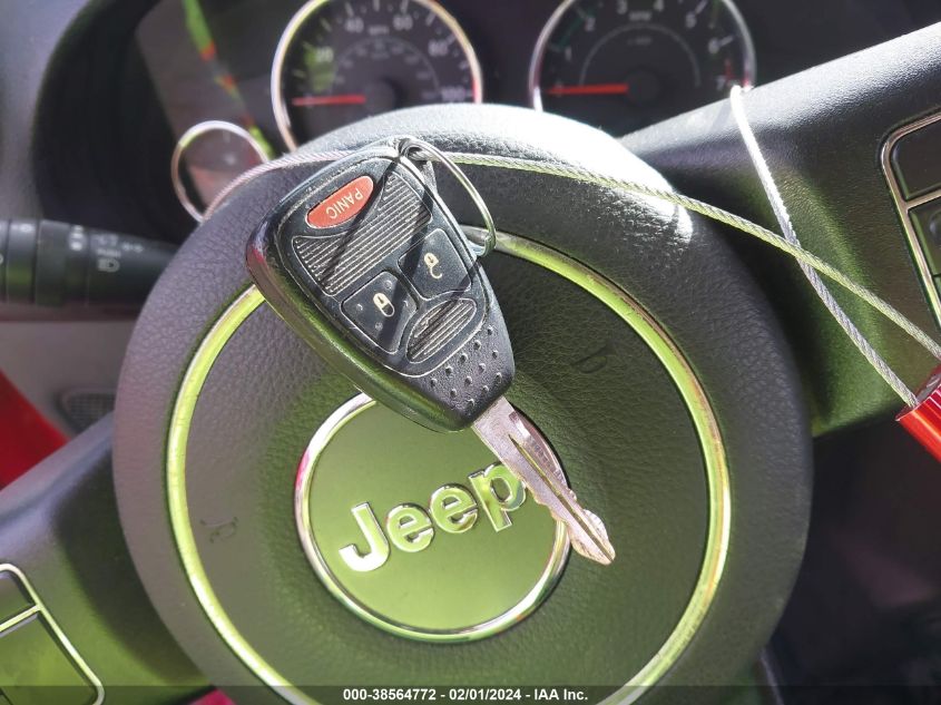 2017 JEEP WRANGLER UNLIMITED SPORT 4X4 - 1C4HJWDGXHL575842