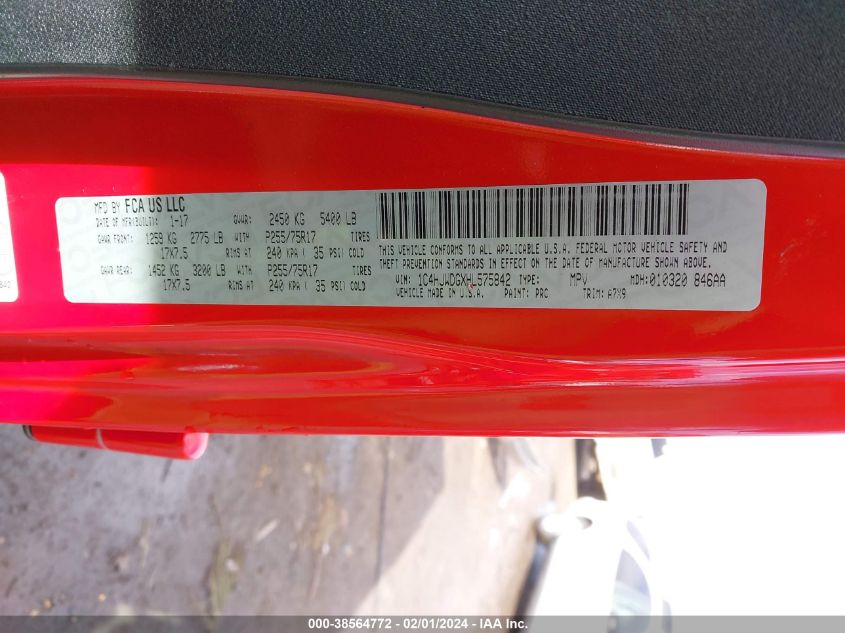 2017 JEEP WRANGLER UNLIMITED SPORT 4X4 - 1C4HJWDGXHL575842