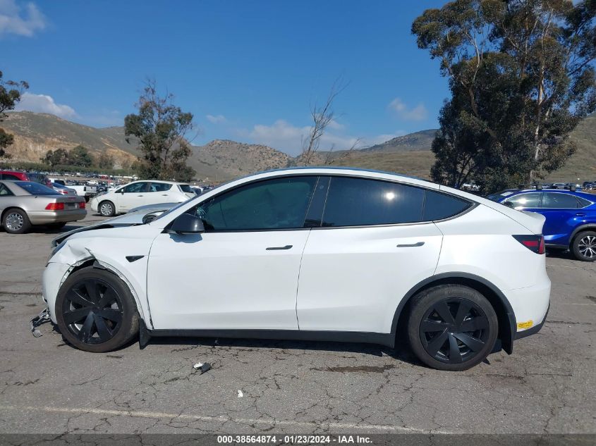 2022 TESLA MODEL Y - 7SAYGDEE8NF346593