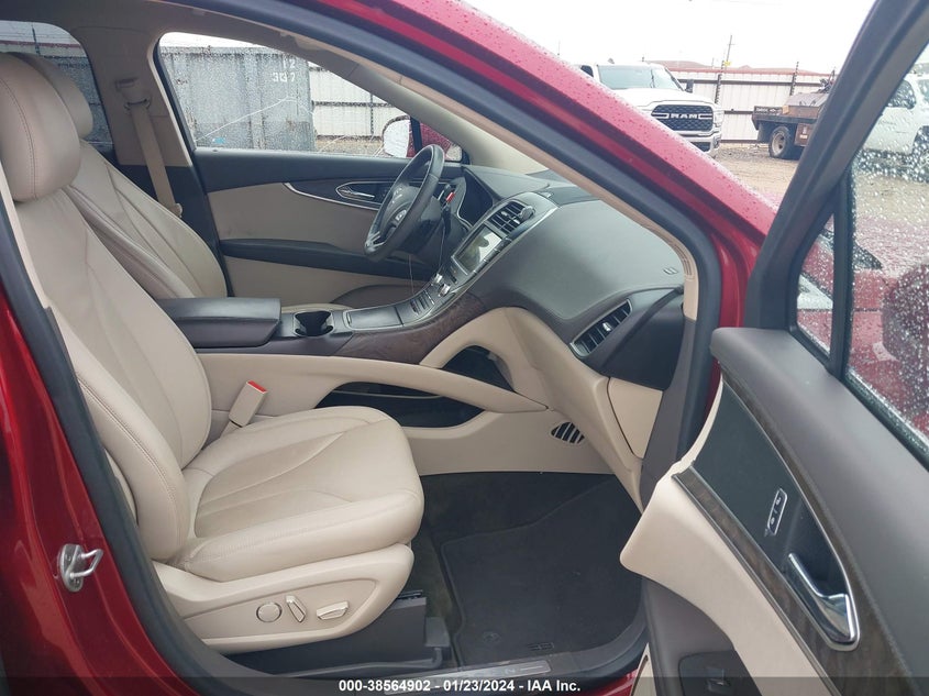 VIN 2LMPJ8LR1HBL53216 2017 LINCOLN MKX RESERVE