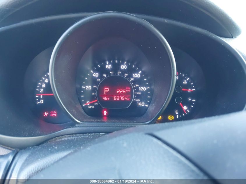 2016 KIA SOUL + - KNDJP3A54G7384670