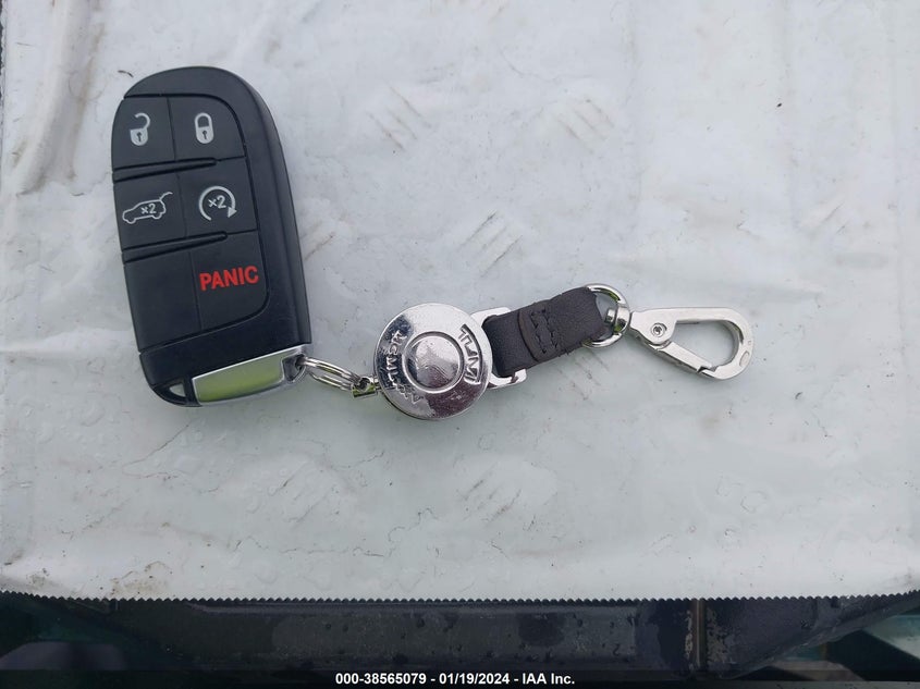 VIN 1C4RJFBG5KC756491 2019 JEEP GRAND CHEROKEE LIMITED