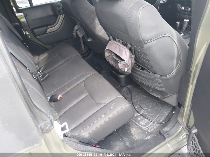 2015 JEEP WRANGLER UNLIMITED SPORT - 1C4BJWDG9FL636360