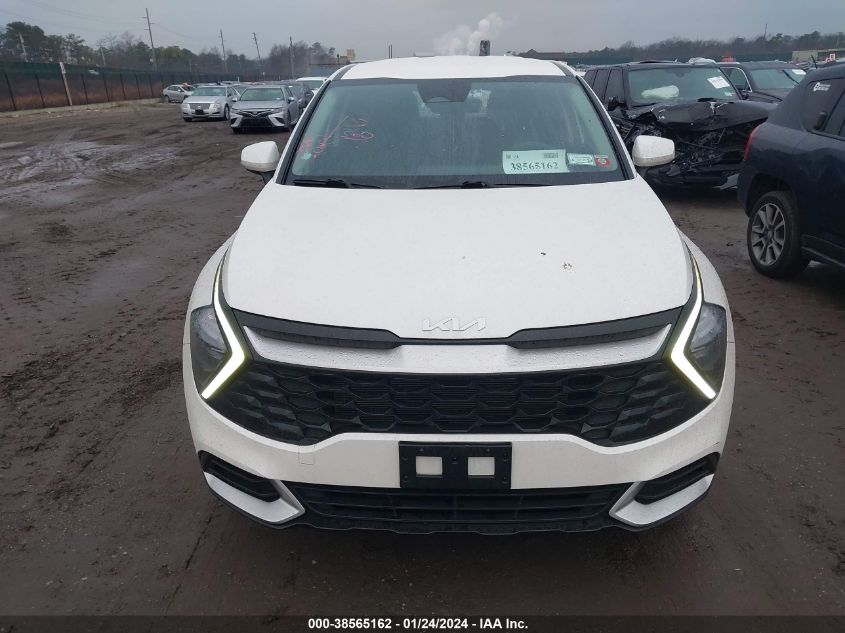 2023 KIA SPORTAGE LX - KNDPUCAF4P7036217