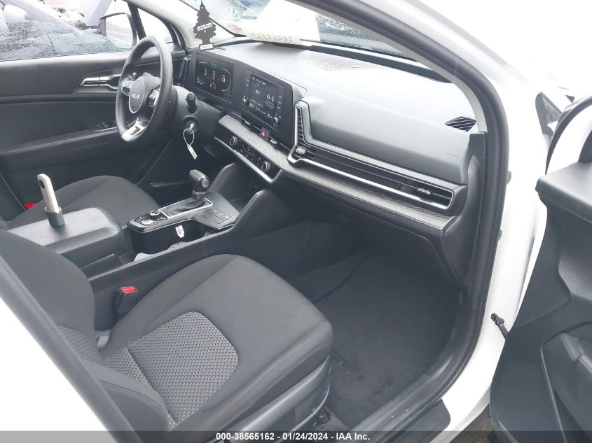 2023 KIA SPORTAGE LX - KNDPUCAF4P7036217