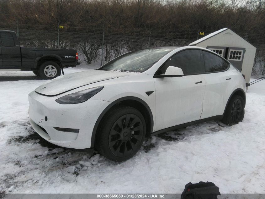 2023 TESLA MODEL Y AWD/LONG RANGE DUAL MOTOR ALL-WHEEL DRIVE - 7SAYGDEE8PF754207