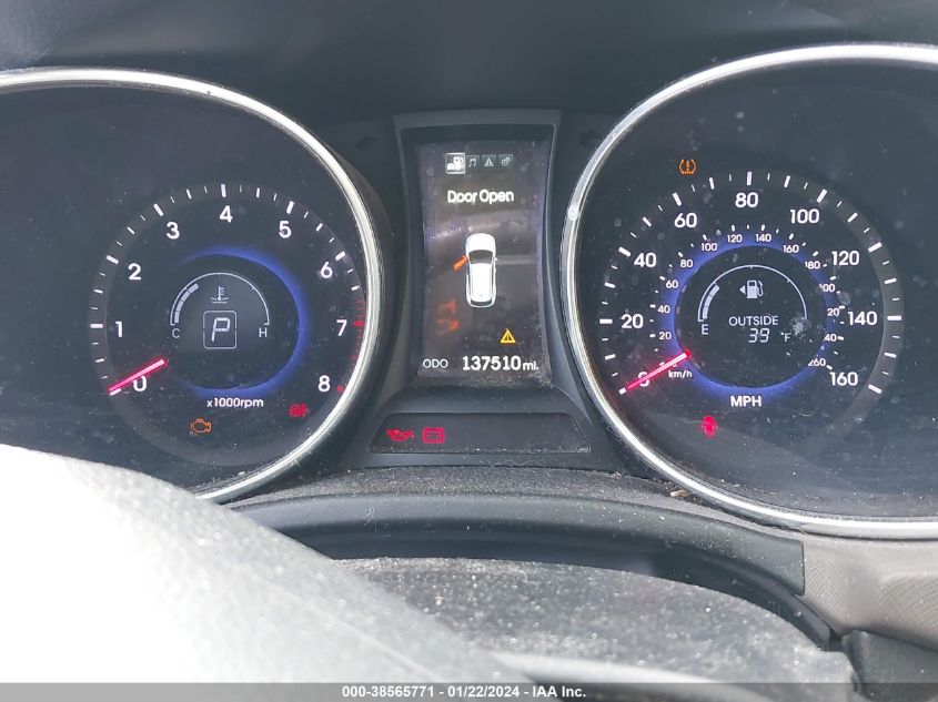2015 HYUNDAI SANTA FE SPORT - 5XYZUDLB1FG284998