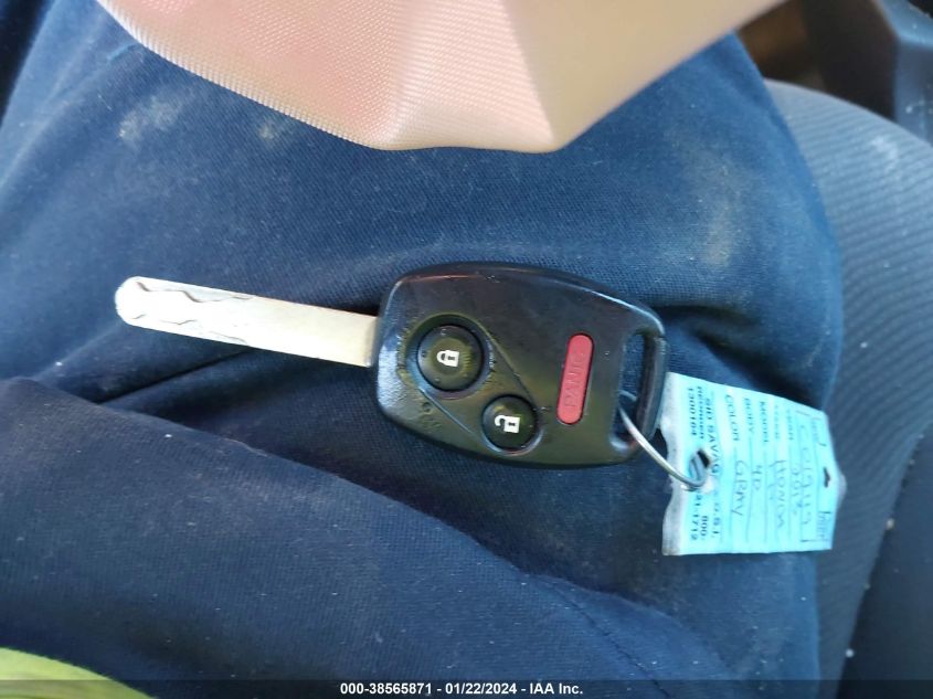 2013 HONDA FIT - JHMGE8H38DC019119