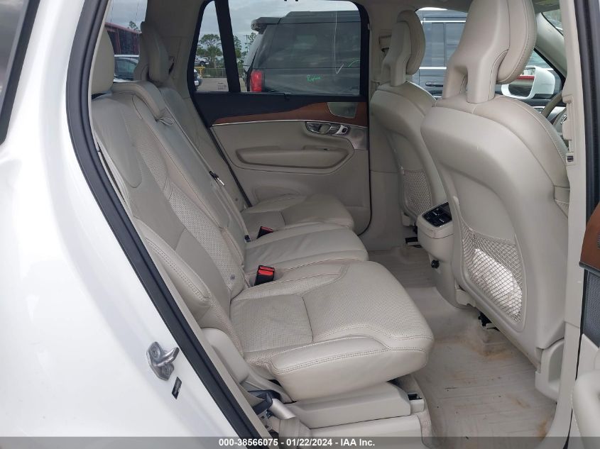 2016 VOLVO XC90 T6 - YV4A22PL8G1017933