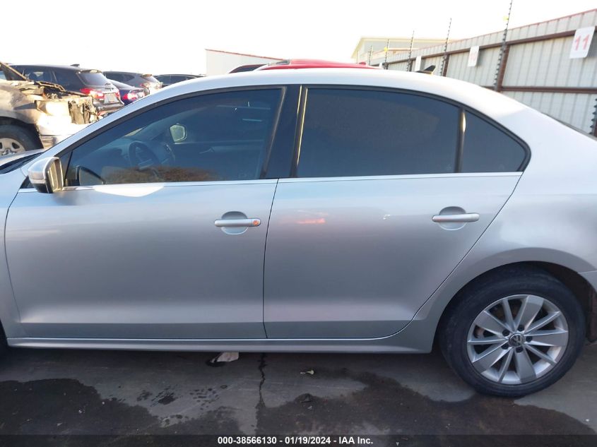 2015 VOLKSWAGEN JETTA 1.8T SE - 3VWD07AJ4FM416556