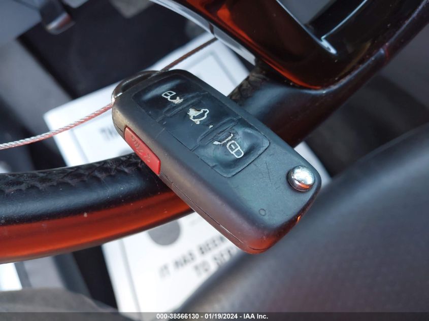 2015 VOLKSWAGEN JETTA 1.8T SE - 3VWD07AJ4FM416556