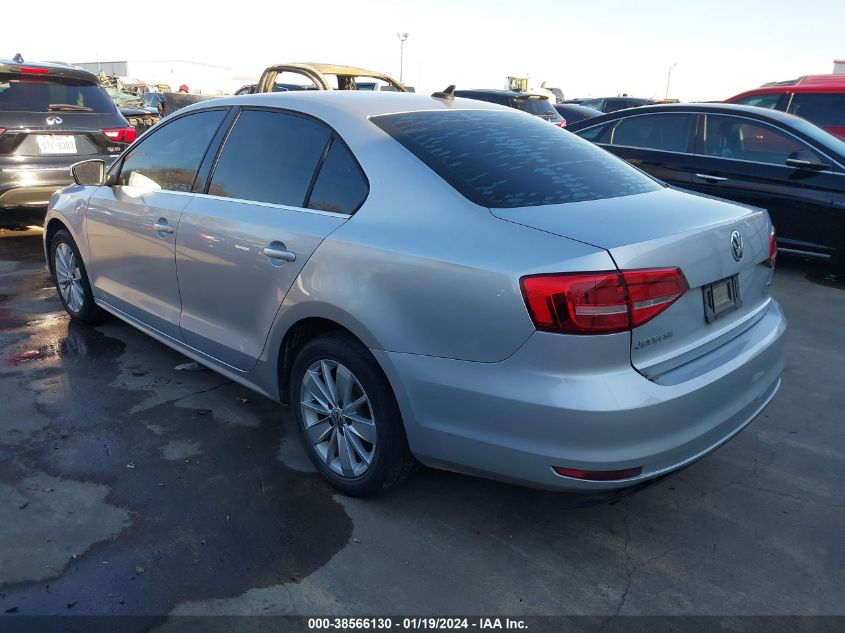 2015 VOLKSWAGEN JETTA 1.8T SE - 3VWD07AJ4FM416556
