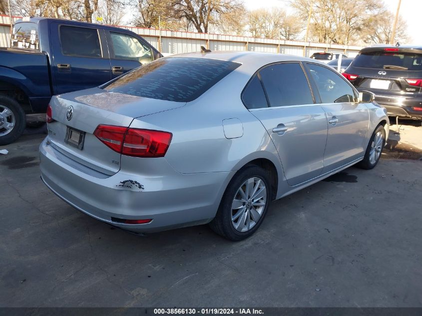 2015 VOLKSWAGEN JETTA 1.8T SE - 3VWD07AJ4FM416556