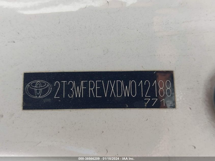 2013 TOYOTA RAV4 XLE - 2T3WFREVXDW012188