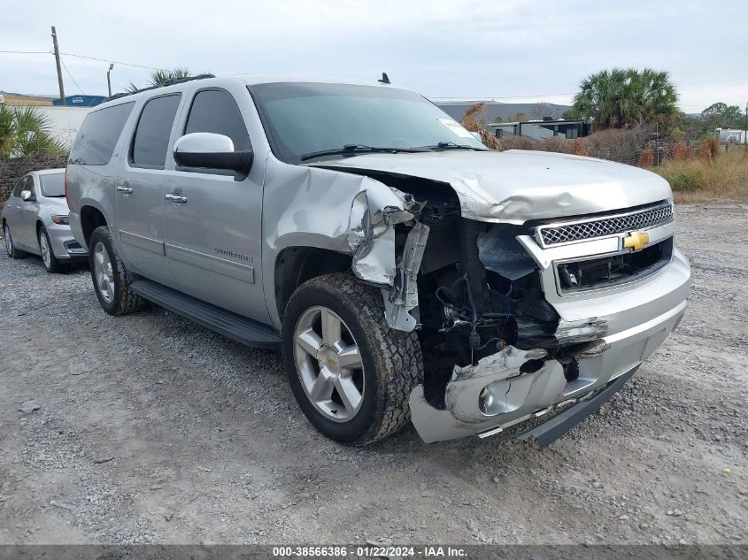 2013 CHEVROLET SUBURBAN 1500 LT - 1GNSKJE70DR295348