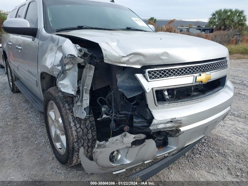 2013 CHEVROLET SUBURBAN 1500 LT - 1GNSKJE70DR295348