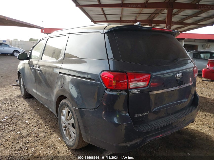 VIN KNDMB5C19H6233624 2017 KIA SEDONA LX