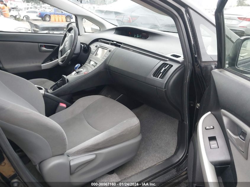 2013 TOYOTA PRIUS TWO - JTDKN3DU2D5695857